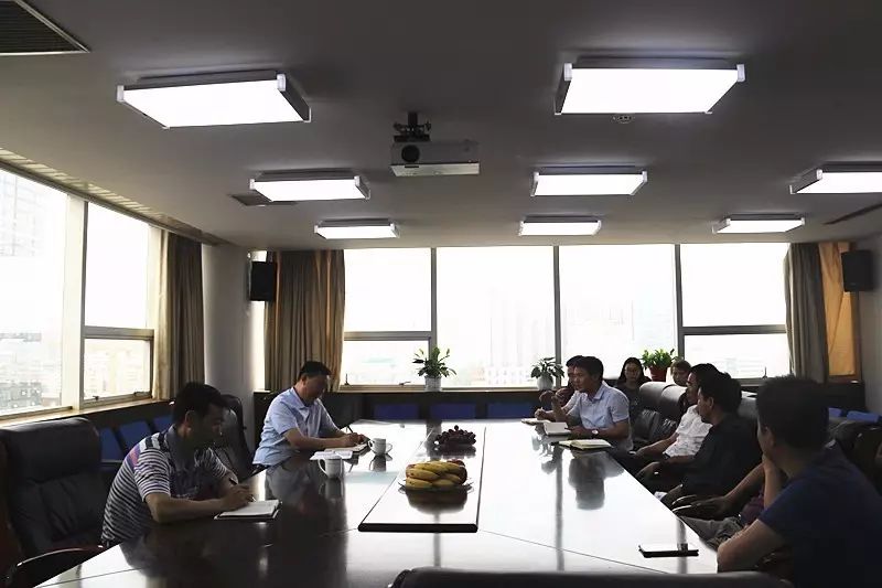 河南省检察院控申处朱伟处长一行莅临天基所就律师参与化解省检信访工作进行会谈！